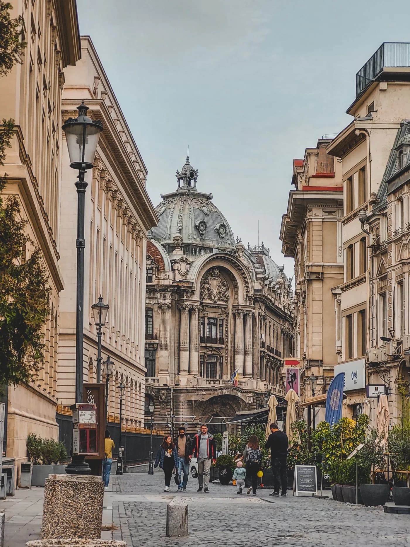 A street in the Old Town of Bucharest in the evening